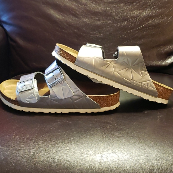 Birkenstock sandals - Picture 2 of 5